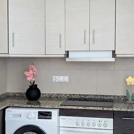Brisa Marina Hills Apartamento *