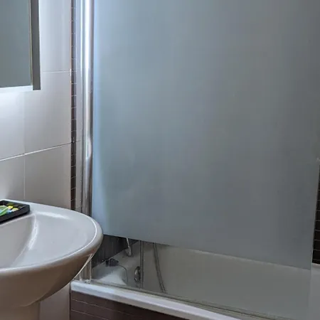 Brisa Marina Hills Apartamento *